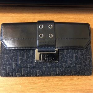 🤩🤩Authentic Dior Street Chic Wallet🤩🤩